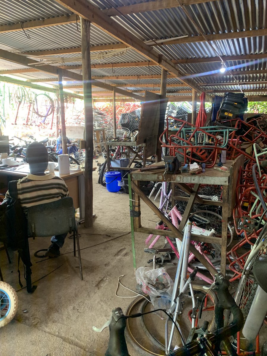 Labmobile tweet media