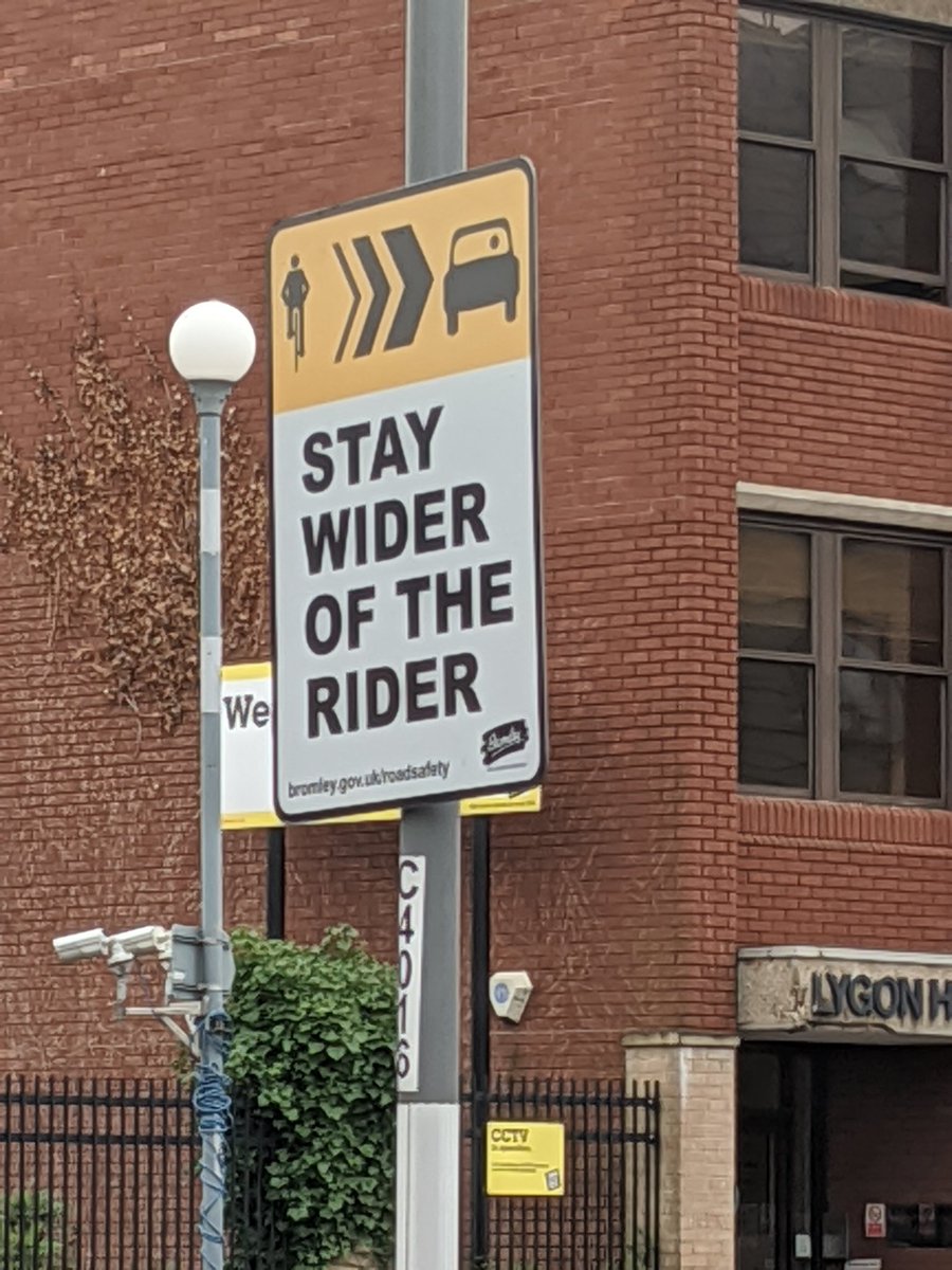 Today we have done 2 #staywider in <a href="/MPSBromley/">South Area - Bromley MPS</a> with <a href="/LBofBromley/">Bromley Council</a> road safety officer Andy
This morning we did London Road Bromley.
0 close pass recorded.
The signage appears to be having a positive effect on driver attitudes