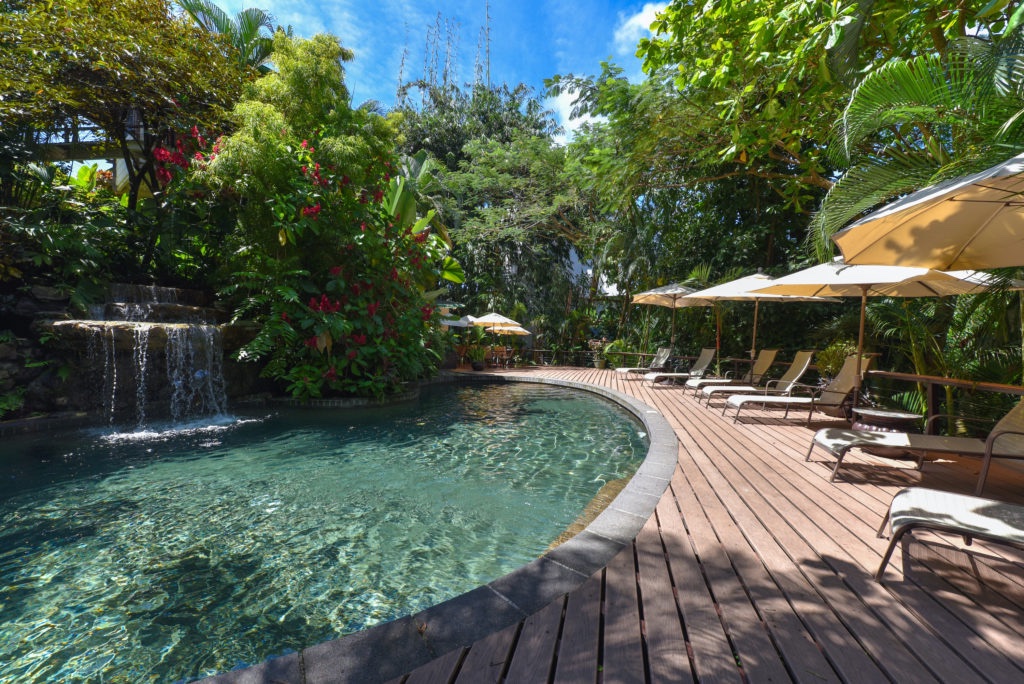 MANINTOWN tweet media