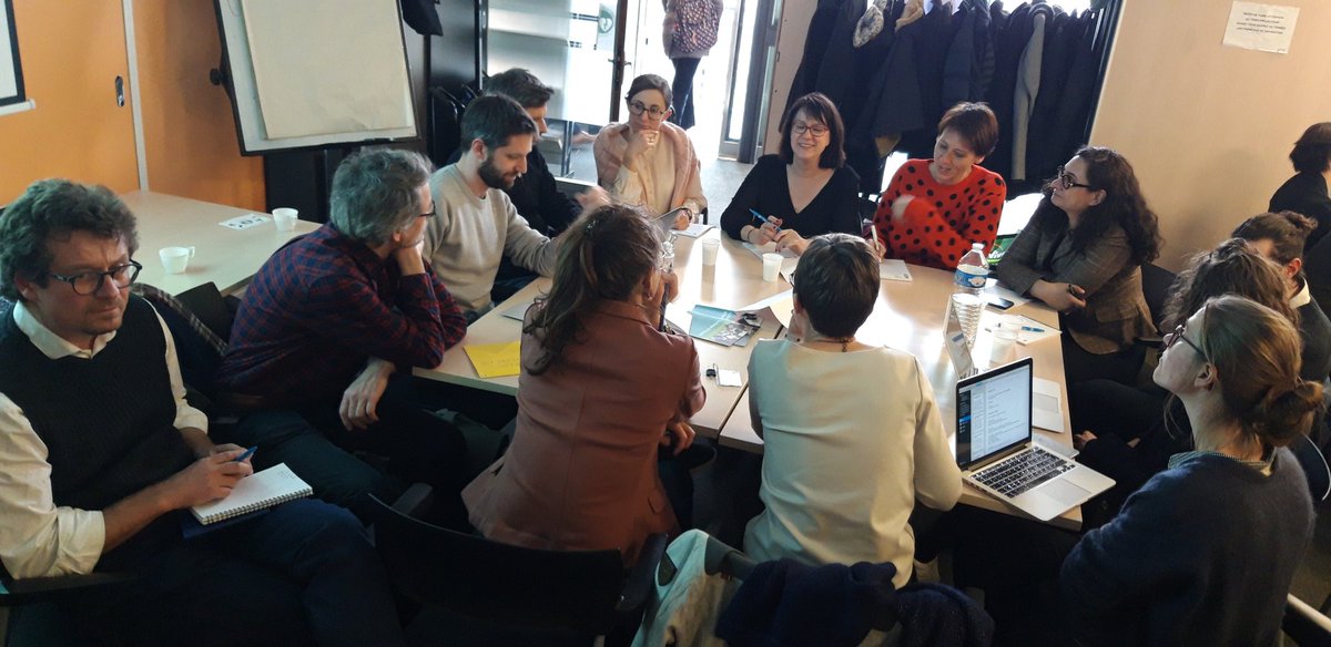 collspaces's tweet image. #RGCS2020 ongoing world cafe @Anact_ around @laMYNE_ @thecampProvence @Ouishare_Fr about #commons and organisations.