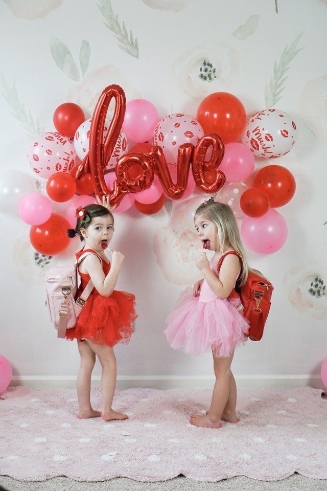 fiestaboutique's tweet photo. #FiestaBoutique quiere celebrar con ustedes este #SanValentin #Diadelamorylaamistad #14defeberero #amor #BFF #novios #esposos #teamo #iloveyou #amigas #amigos 

Llámanos o escríbenos y te diremos cómo podemos ser tu #cómplice #WhatsApp https://t.co/PbKfwgpvlK o 📱5543575912 https://t.co/UotOisZgIH