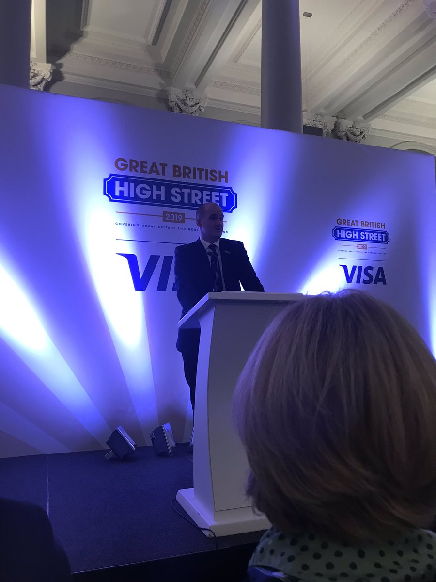 LoveWellington1's tweet photo. Great British High Street Awards - Not for us this year 😢 but huge congratulations to the winners. What an honour to have been shortlisted - one of 10 finalists of 230 entries ! 
Minister for High Streets Jake Berry inspirational about the power of communities #MYHIGHSTREET https://t.co/eQUk6Kmxgs
