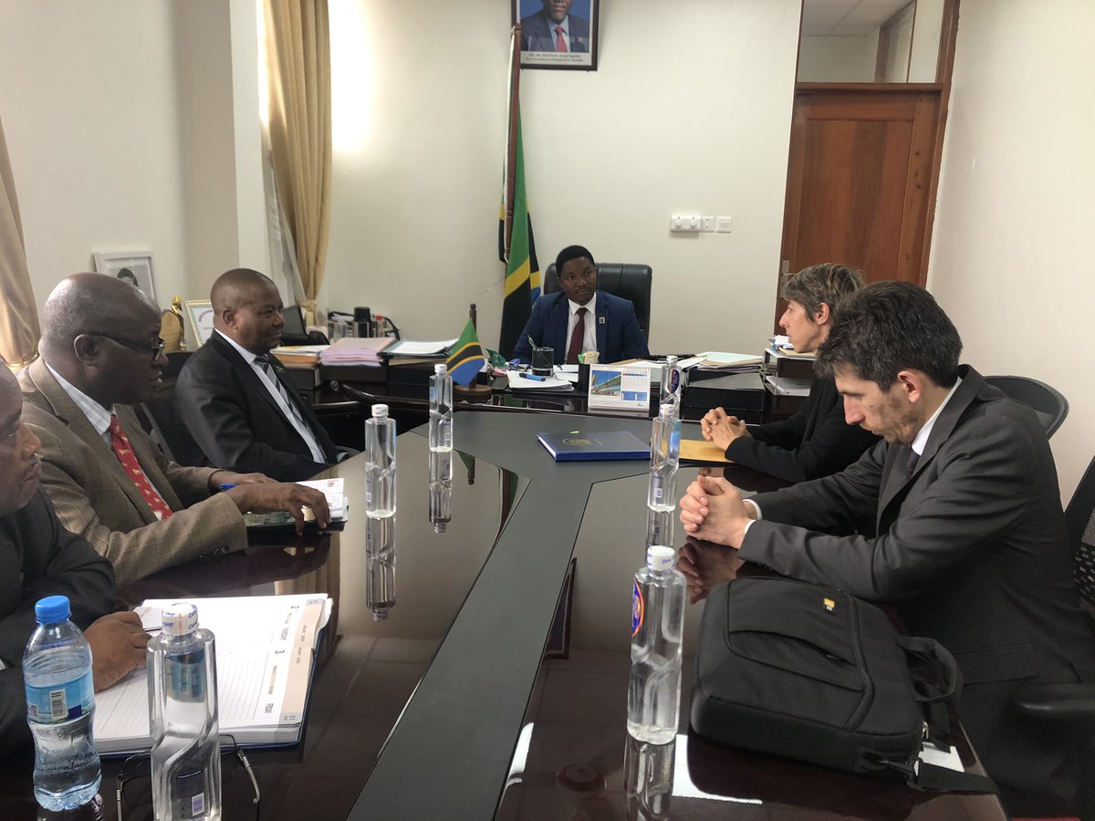 mtanya_matuja's tweet photo. Earlier today at the office of Minister of State #PORALG Selemani Jafo (MP), the PS Eng. Nyamhanga, @DARTMwendokasi CEO and @AFD_en Here comes the implementation of #BRT Phase 5 Project in #Dar with 26.4km along Ubungo-Kigamboni & Kigogo-Tabata corridors.
Watch this space ... https://t.co/uD1SZ2p6jP