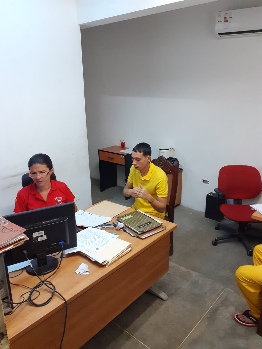 cpab11's tweet photo. Asistencia jurídicas para los privados de libertad nuevo que ingresa a este centro penitenciario . https://t.co/zlfEPq8ynd