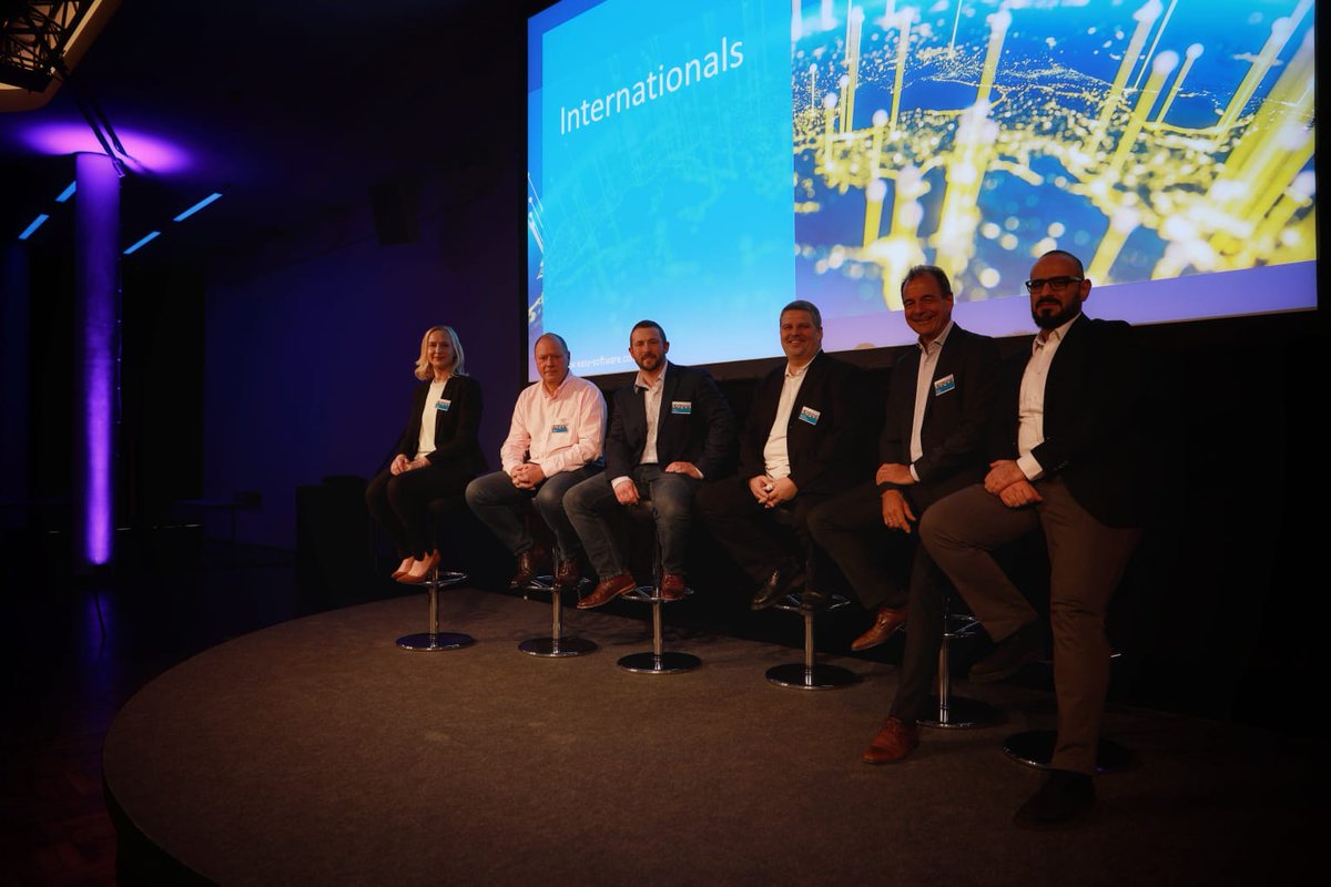 easy_software's tweet photo. Many thanks to our Internationals for their great job all over the world! 
#ONEEASY #EASYFAMILY https://t.co/m5pN74UD9d