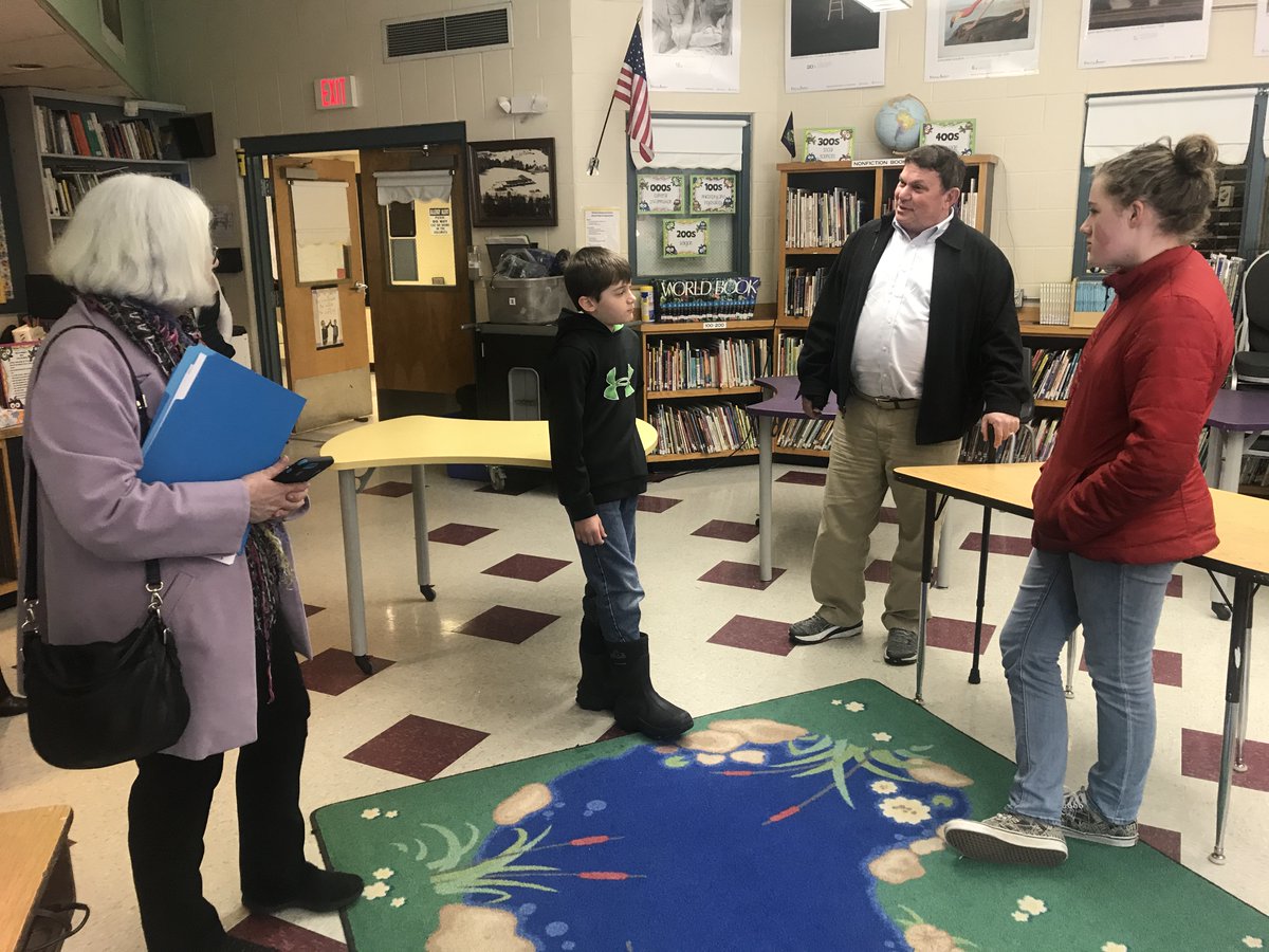 PrincipalChrisD's tweet photo. Ira Socol and Pam Moran, authors of #TimelessLearning, visited Fletcher Elementary this morning to learn more about the incredible innovation and student agency happening here. #StudentTour #FWSU #FES #vted @vtprincipals https://t.co/BiKjqzq65k