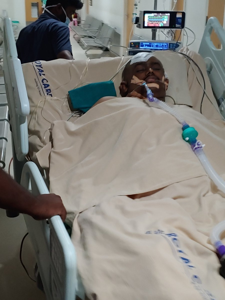 joefeniel's tweet photo. @Suriya_offl  @actorvijay This my Brother John Daniel studying 2nd year https://t.co/jm3Ncny8r1 physics in Karunya institution. On 16th of january hes has met with an accident. He has got a severe Traumatic Brain injury. Doctors say that it would cost nearly 18 to 20 lakhs approx https://t.co/jsfRVU2Ty4