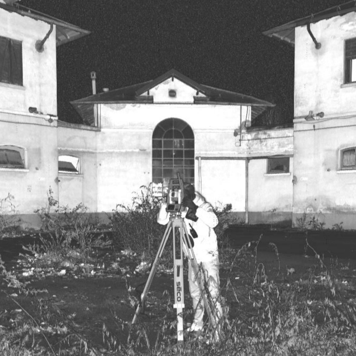 Negative Surveyor 📷

#3dscan #smartsurveying #laserscanning3d #bimspecialist #monitoring #topography #firstpost #newstyle #services #art #picture #style #bedifferent #survey #quality #pointcloud #building #sections #surveyor