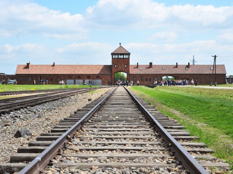Auschwitz:
▪️1.1 million Jews murdered 
▪️23,000 Roma
▪️10,000 bodies incinerated every 24 hrs
▪️3 months - average lifespan of a prisoner 
▪️7,500 survived and remained after Nazis deserted the camp. 
They were liberated by the Soviet army on 27/01/1945.
#UnitedinMemory75