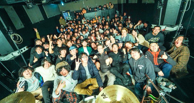 idousuru_jpn's tweet photo. 20年間ありがとうございました！
片付け全て完了しました！

ここはみんなのライブハウス

こんな面白い場所は、この世に無かった！だから次はもっと素敵な場所が作れるに決まってる^ ^

北浦和KYARAは今日をもって概念になります。

また具現化する頃にお会いしましょう！
#kyaraつぶれるってよwww https://t.co/8Ic7QloSgA