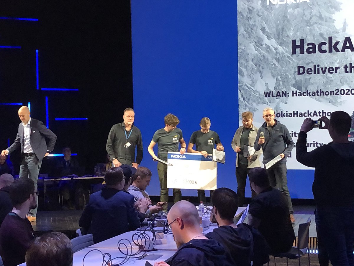 KKaskikallio's tweet photo. And the winner is ... EYSouth
#NokiaHackAthon #EY https://t.co/ktTnlV8afR