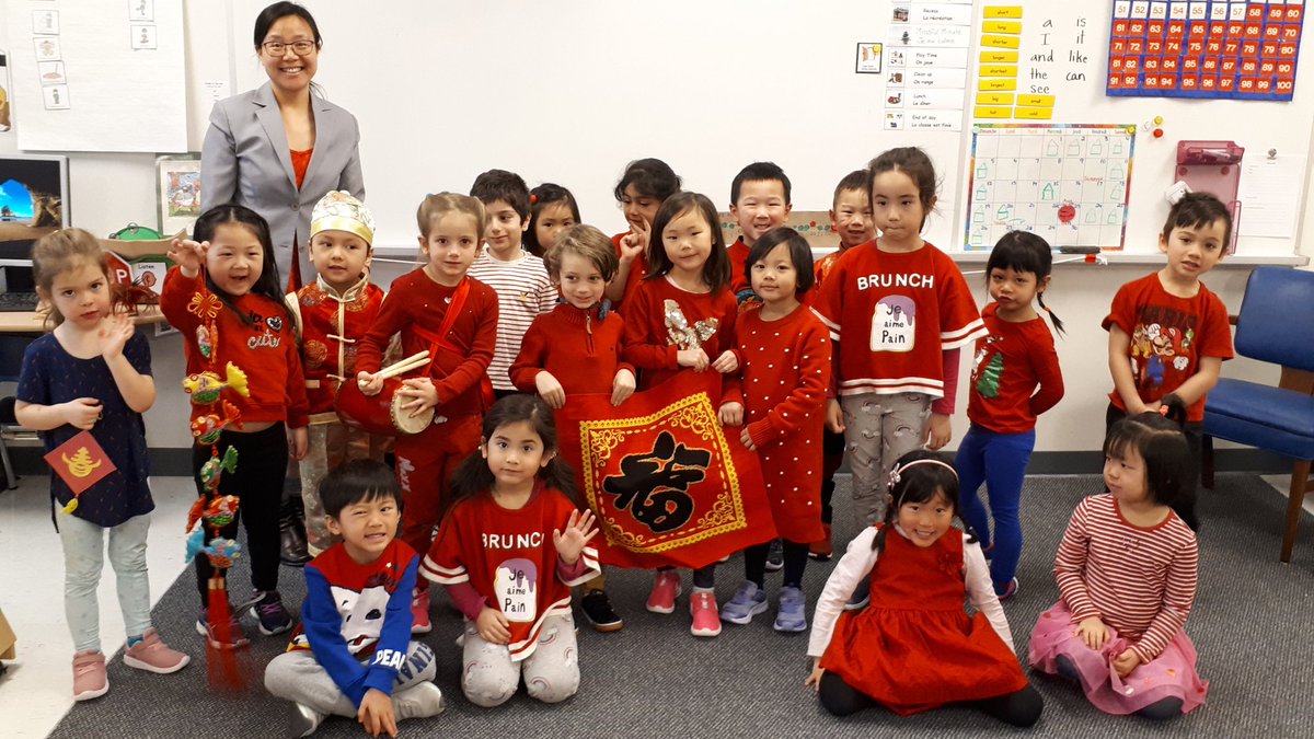 Gong hei fat choy! Happy Lunar New year!
Thank you Ms. Sarah for teaching us many Chinese traditions. 
🐀
