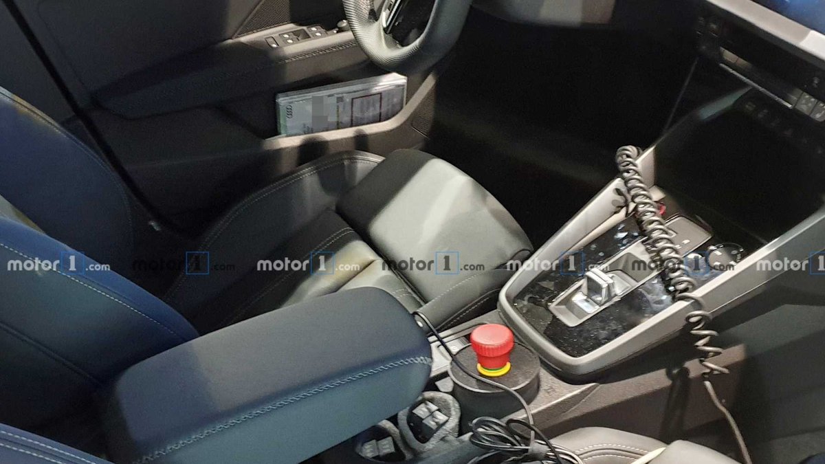 newotomobil's tweet photo. Yeni Audi A3'ün iç makanı görüntülenmiş...
#audi #audia3
#audia32020
#a32020 https://t.co/hcnrsvpThT