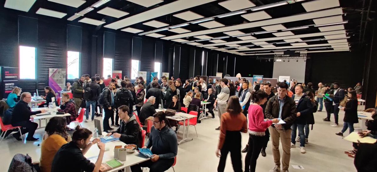 BFC Numérique (@bfcnum) on Twitter photo Les entreprises du numeriques recrutent en <a href="/bfc_region/">Région Bourgogne-Franche-Comté</a> 🚀
+ de 300 étudiants, 80 offres, 15 entreprises présentes pour la 3eme édition à #dijon Les entreprises du numeriques recrutent en <a href="/bfc_region/">Région Bourgogne-Franche-Comté</a> 🚀
+ de 300 étudiants, 80 offres, 15 entreprises présentes pour la 3eme édition à #dijon