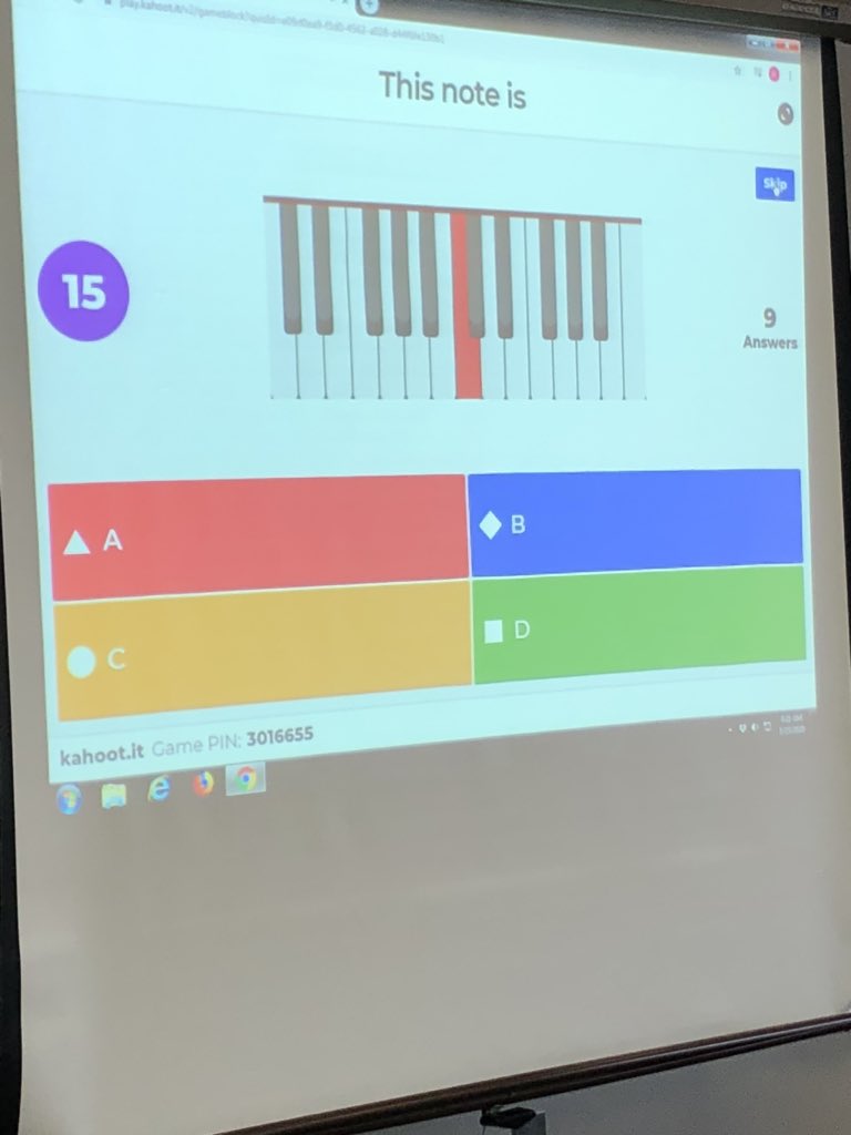 Jesse_Smith9575's tweet photo. Mrs. Rummings used a game of Kahoot to review piano keys and notes for her 88 Keys class.  Who says you can’t use technology in music class?@SWAMounties https://t.co/L9Hh0VL6Q3