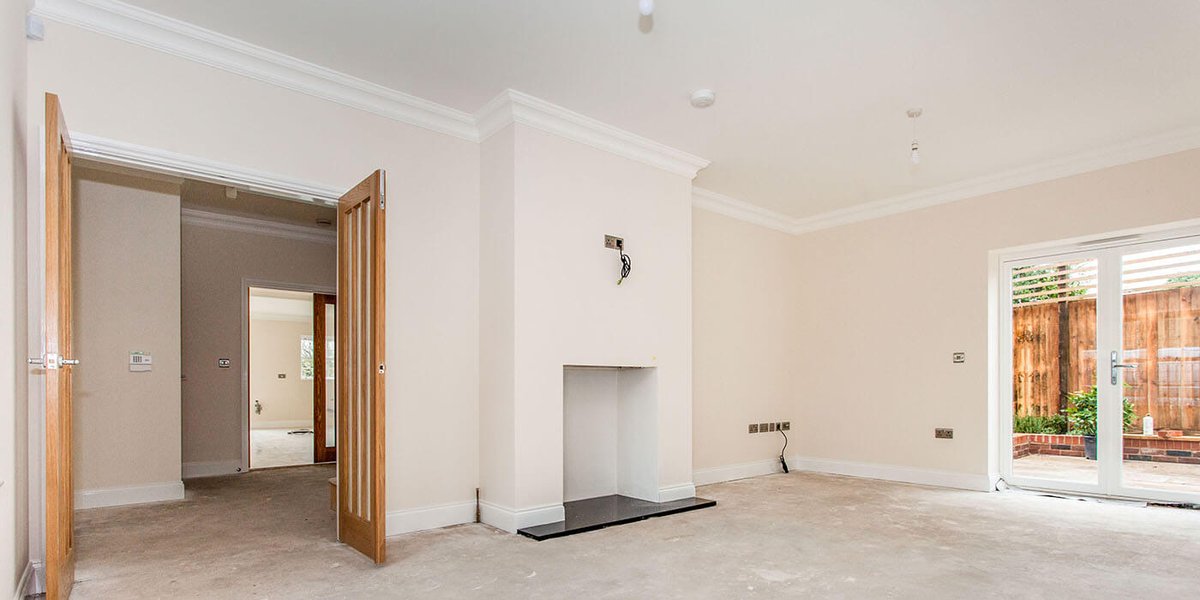 granarydev's tweet image. Featured Property: Plot 32 - #VictoriaHeights #Melbourn #Hertfordshire
4 Bed Detached House, 4 Bathrooms, 3 Receptions, 2292ft².
This luxurious new home is now ready to be finished to your specification. Comes with stunning views of open countryside.
Visit granarydevelopments.com/vxio