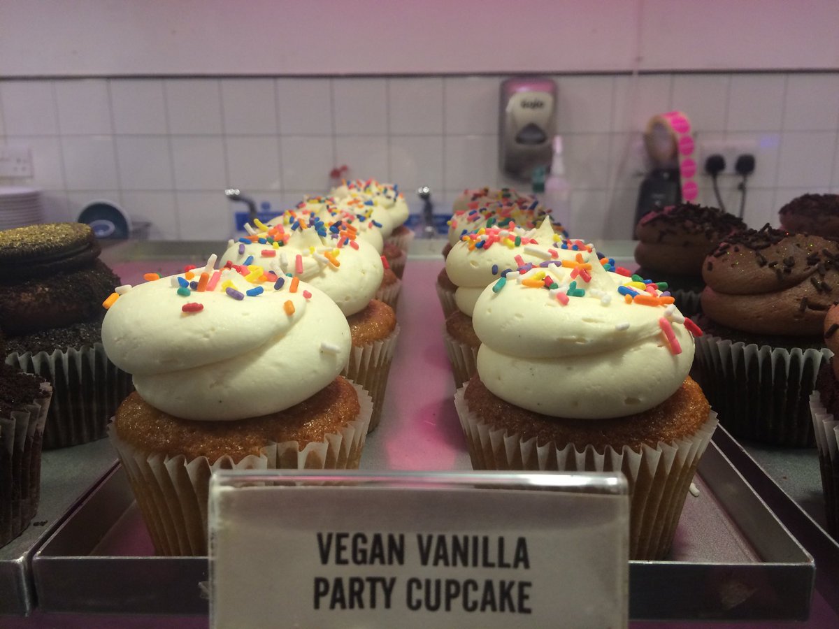 Vegan cakes not just for January but all year round from ⁦<a href="/Flavourtownbake/">Flavourtown Bakery</a>⁩