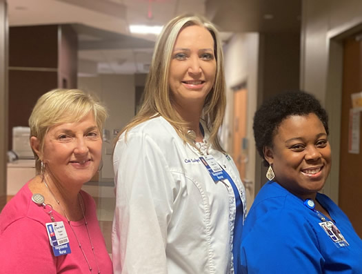 TXHealthCareers's tweet photo. We're so excited about our new #digital #rounding tool! An #interactive app provides a quick way to document everything from reporting an environmental services issue to patient preferences. We love #tech that improves how we work.
https://t.co/3AVbkygtB6
#Get2KnowTexasHealth https://t.co/OKkomc1i9X