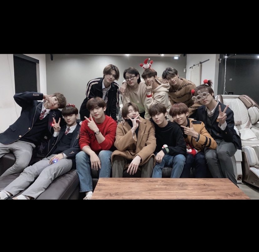 1289eey's tweet photo. #Oneit_Never_Stop https://t.co/ha8kNOm1ZT
