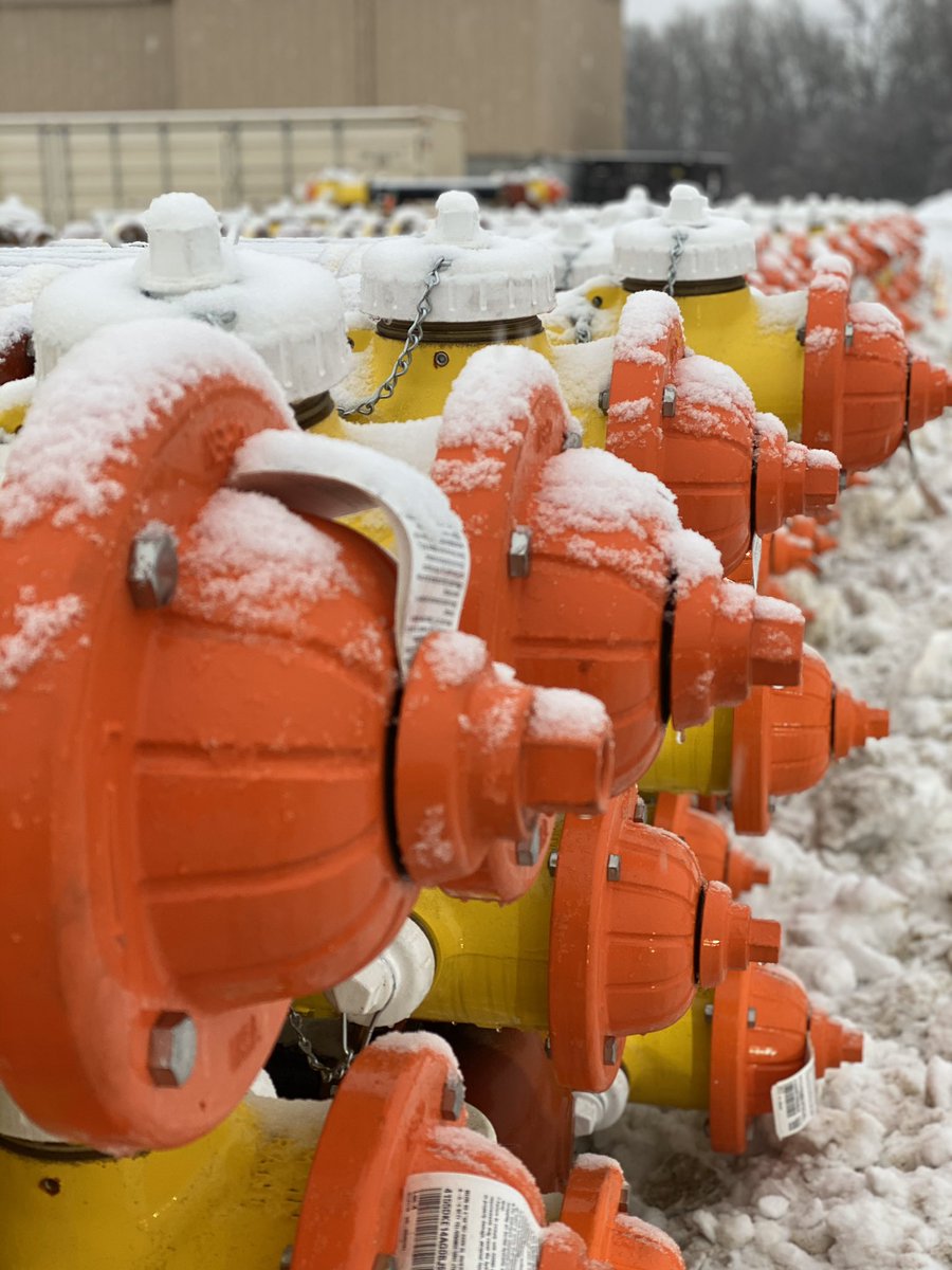 mudomahane's tweet photo. Snow is starting to cover our hydrant inventory. Just remember to clear the snow around the hydrant near your property. Every second counts if there’s an emergency. #Omaha #Snowmaha https://t.co/bub0w7ijO2