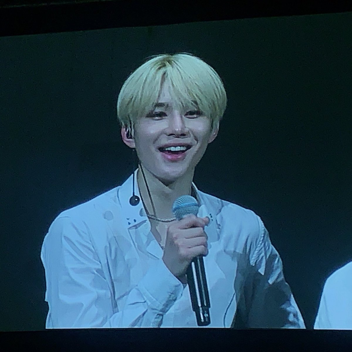 Earth_Denizen's tweet photo. Can’t wait to see Jungwoo again!💚Vancouver May 2019 ©justsome_kpopthings #jungwoo #kimjungwoo #nct #nct127 #nctzen #taeyong #taeil #johnny #yuta #doyoung #jaehyun #winwin #mark #haechan #kpop #concert #superhuman #nctsuperhuman https://t.co/nbGWlFfJ9b