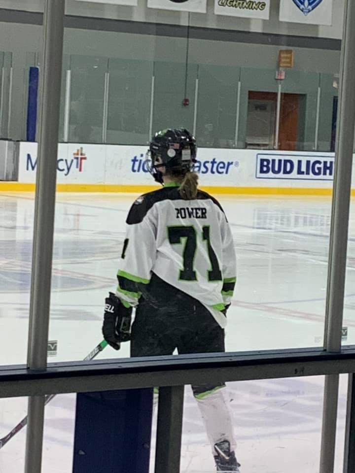 StLCyclonesHky's tweet photo. Girl POWER!!! This #stlladycyclone is getting ready to hit the ice! What a great shot! 🙌💚🏒
#ladycyclones #readytohittheice #hockeytime #stlouishockey #power #71 https://t.co/rcrxX5Augx