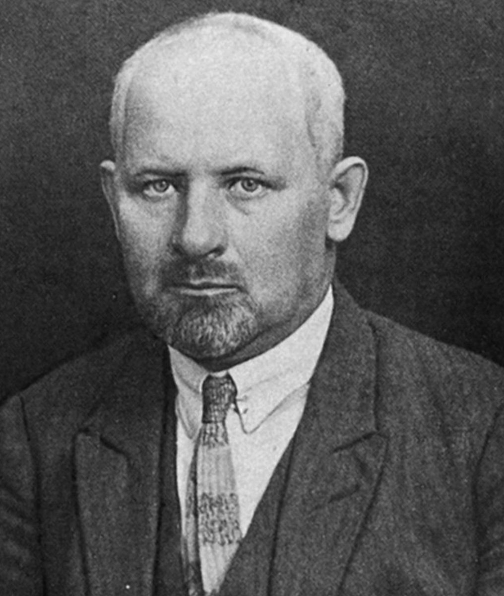 82 гады таму быў растраляны Вацлаў Ластоўскі. Нагадваем тое, што вы маглі забыць з урокаў беларускай літаратуры.
bolshoi.by/culture/lastou…