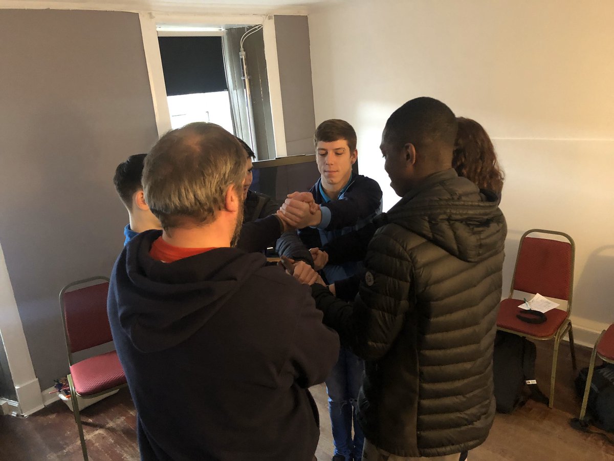 miss_durrant's tweet photo. Thank you to @RYA_YOUTHCLUB for facilitating the boys @St_Rochs first session on team building. Great fun and some brilliant skills on display. #communitypartnership #skillsdevelopment #differentpathways https://t.co/DcbZ2wNVJp
