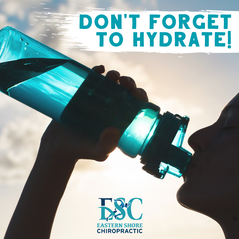 ESchiropractic's tweet photo. Did you know? Long-term dehydration can reduce the joints' shock-absorbing ability, leading to joint pain. Don't forget to drink your water today! #ESChiro #ChiroTips https://t.co/54V3Yqus2p