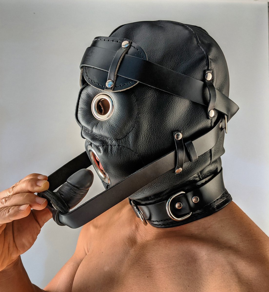 FORFUN on Twitter: "Ready to be gimp 🎭 FORFUN Leather mask  https://t.co/WNxR9U9OGa #forfun #forfunbangkok… "