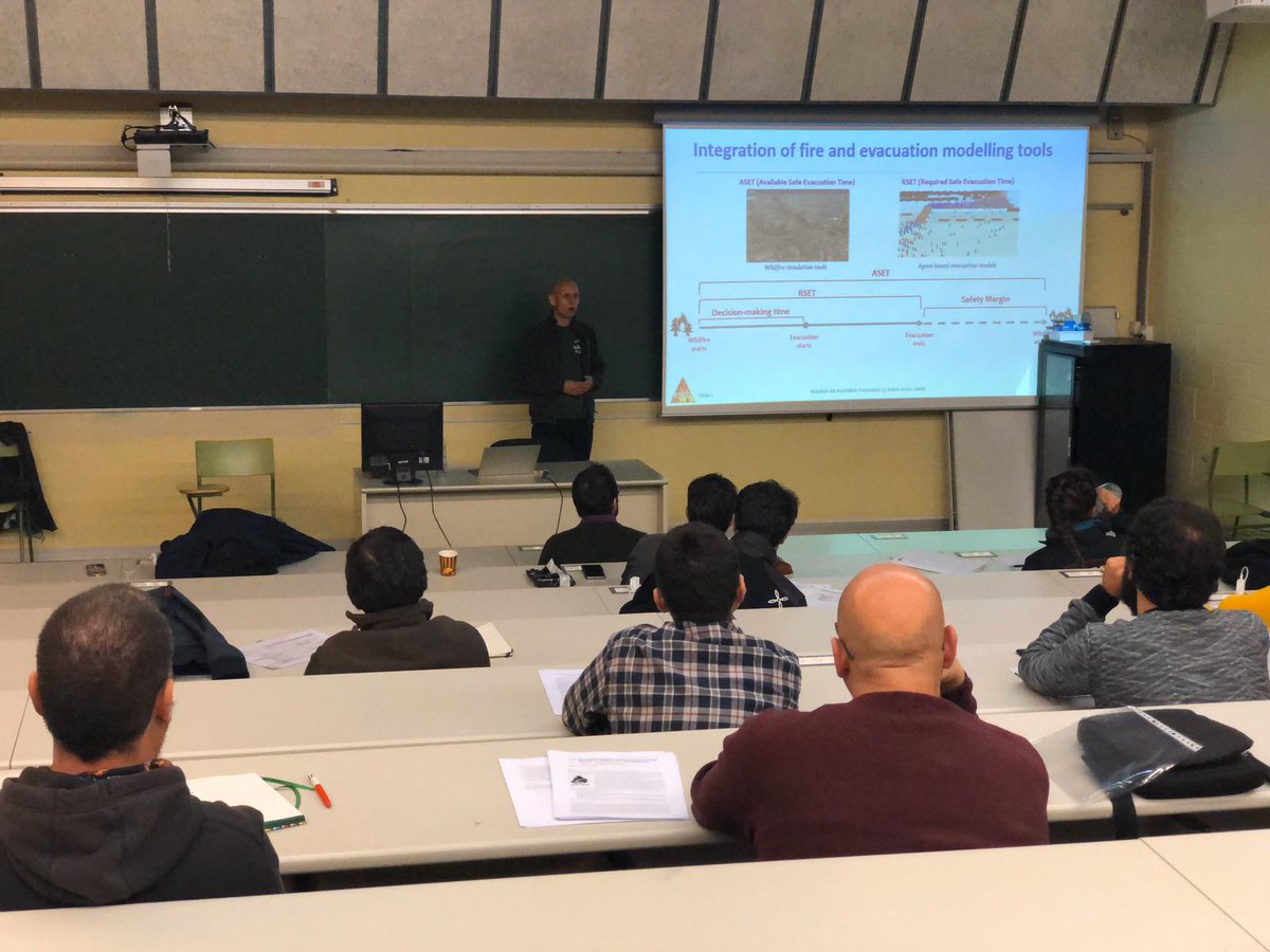 GEO_SAFE's tweet photo. 👀Today in Lleida, Spain 
1⃣ Session of our #GEOSAFE project: On ‘Implementation  modelling solutions In Wildfire Emergency Situations’
+ Info 👉https://t.co/VEcqR4bjc9 
Present: @PauCostaF, @Plan_INFOCA, @UniofGreenwich       and @unicomplutense https://t.co/qAGl7vP8AW
