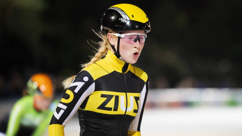 Marijke Groenewoud of <a href="/TeamZiuZ/">Team ZiuZ</a> has won the Aart Koopmans Memorial on the #Weissensee in Austria! Marijke beat Manon Kamminga of Team A6 to the finishline! Congratulations Marijke! Next up is the Open Dutch Championship, which takes place next Saturday.
nos.nl/artikel/231984…