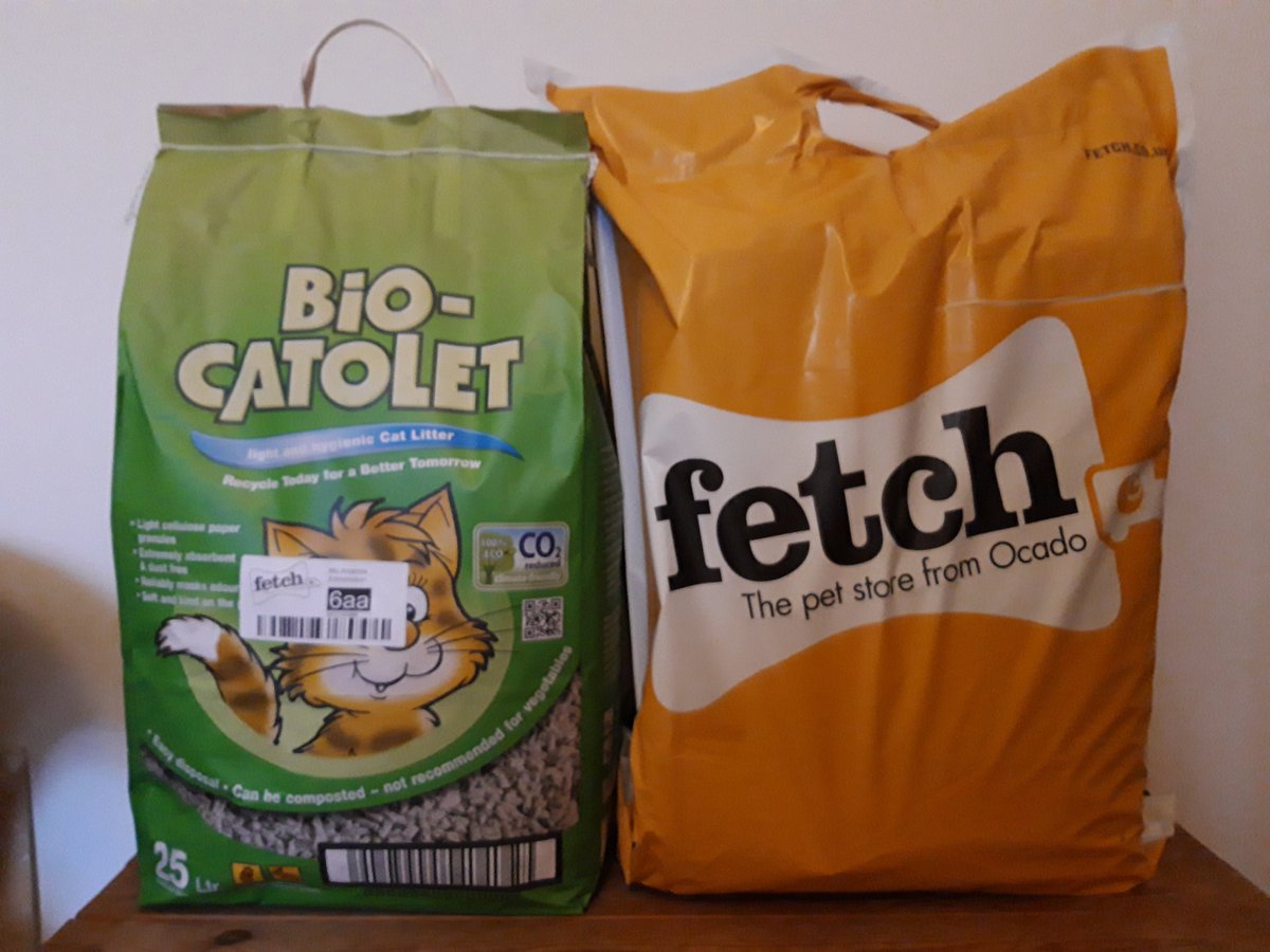 amandapondo's tweet photo. @Ocado why are you still putting one of these in a plastic bag and not the other? Either you *need* the plastic, or you don't! You say on 24 Oct that you would feed this back #plasticfree https://t.co/RG6b035X37