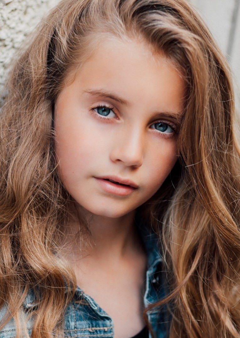SophiecBobe's tweet photo. Good luck to Maynard, Seyi, Imogen and Luella casting for a      promo video for a kids TV talent show! @bonnieandbetty1 @RosieBobe #Childactors #teambobe https://t.co/Db0gYHRL7L