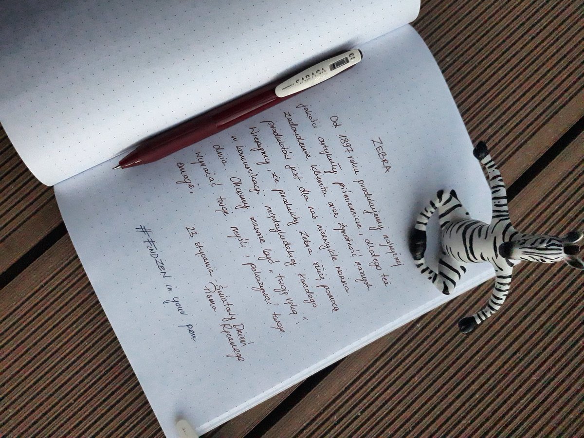 zebrapens's tweet photo. Światowy Dzień Pisma Ręcznego #findzen #writing #zebrapen https://t.co/GzQ29PLRMI