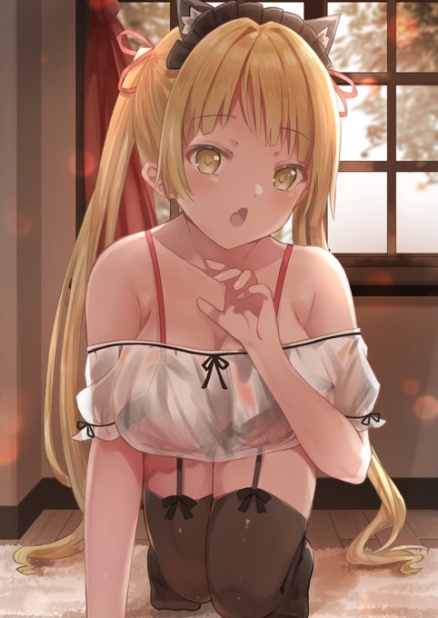 こころっぱい その②

猫耳カチューシャとニーハイ 