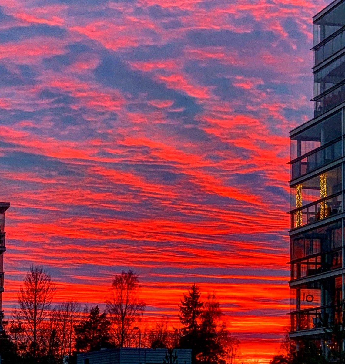 GunRoswall's tweet photo. #Januarysunset https://t.co/Ykqs1GZfOV