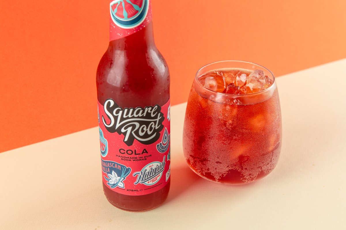 squarerootldn's tweet image. We're #MakingFresh Cola this week, all malty + fizzy + totally flipping yum. We use #NoArtificialAdditives +the sugar in each pop is #FairlyTraded or #UKgrown - but the best bit is that it tastes like those Kube sweeties, right? YUM. 😘👌store.squarerootsoda.co.uk/products/cola #SodaMadeRight