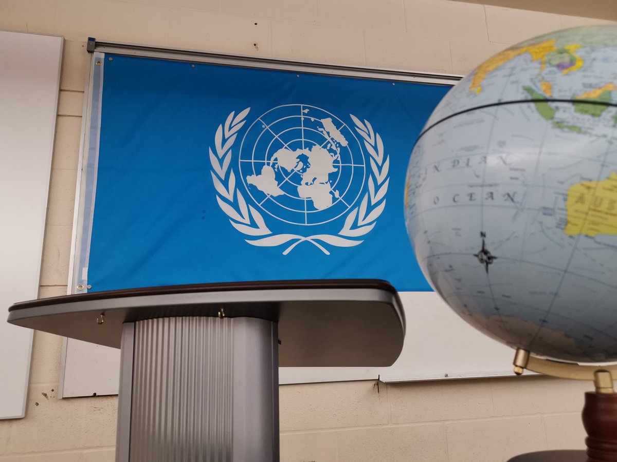 MrDulku's tweet photo. The delegates have assembled for our first @UNEP meeting to decide on what form of #ClimateHacking humans should adopt to fight #ClimateChange! @WWhighschool @FMPSD #geoengineering #YMM https://t.co/9OZ93Sz24D