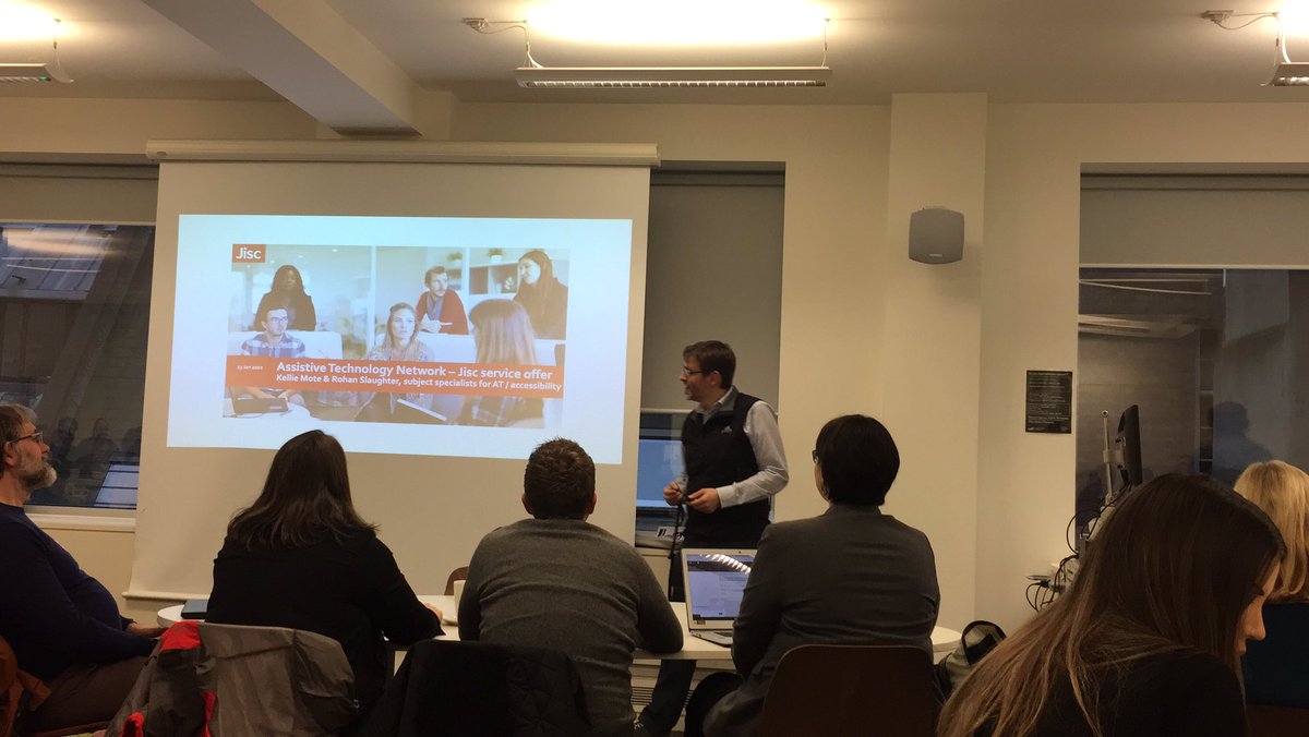 Ghizzi_d's tweet photo. Last up @KellieMote @RohanSlaughter of JISC #ATNetwork2020 @EdInnovationHAS https://t.co/cZqcPohP9a