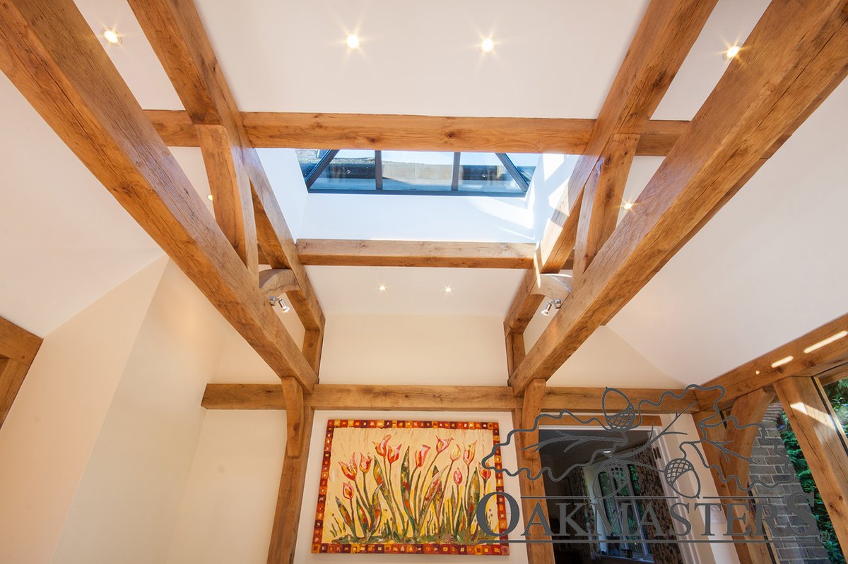 Oakmasters's tweet photo. Oak roof trusses … making the ordinary quite beautiful https://t.co/ohdysBjL5N #oak #roof #oakroof https://t.co/MZlJQuaP98