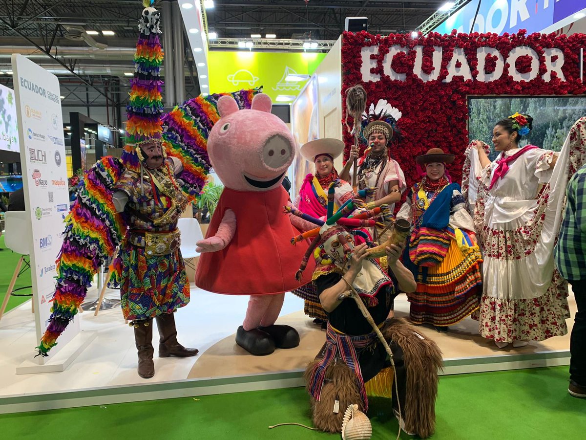 Hoy #PeppaPig 🐽 se ha ido a #Fitur2020 para promocionar su nuevo festival 😍
¡Pronto os informaremos de más novedades! 😉
.
#fitur #ifema #turismo #festivales