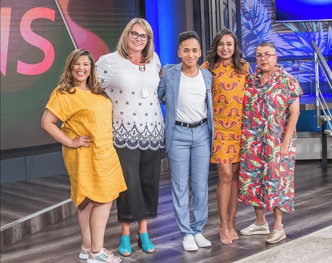 Cheswyn_Ruiters's tweet photo. We're excited to see you later. Remember to tune into Tussen ons on channel 145 @kyknetkie  at 20:00 . Don't miss it.
@TraceyLange
@Kaykarriem
@ZeldalaGrangeSA
@kykNETkie
@kykNETkie

#tussenons😉  #A_reason  #Singer  #myreason https://t.co/fKE00lhPAF