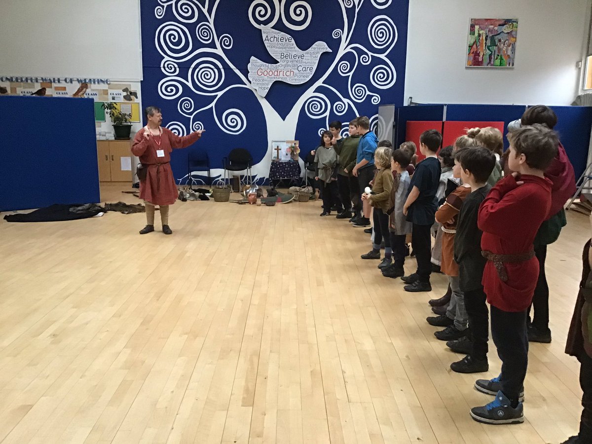 GoodrichCESch's tweet photo. We have had a wonderful Anglo Saxon day. Thank you to parents for providing such wonderful costumes. All of the children looked amazing and it really helped them get into character! #GStopic #GSwoodpeckers #GSowls #GSperegrines https://t.co/HtHuuU4Mtj