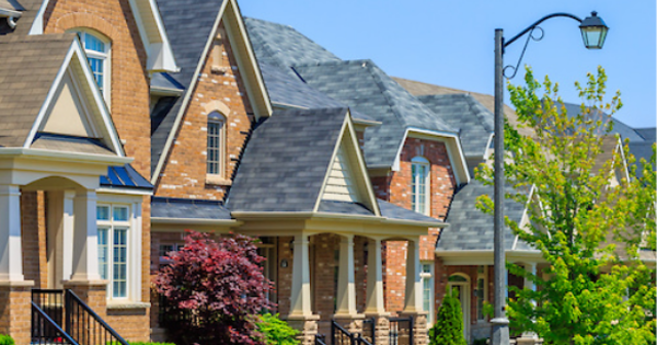 NesterineB's tweet photo. The housing market will see continued consolidation, adaption, and technology. Let's see what else is ahead in 2020... https://t.co/fff1elk1IN https://t.co/3xysTe7yLt