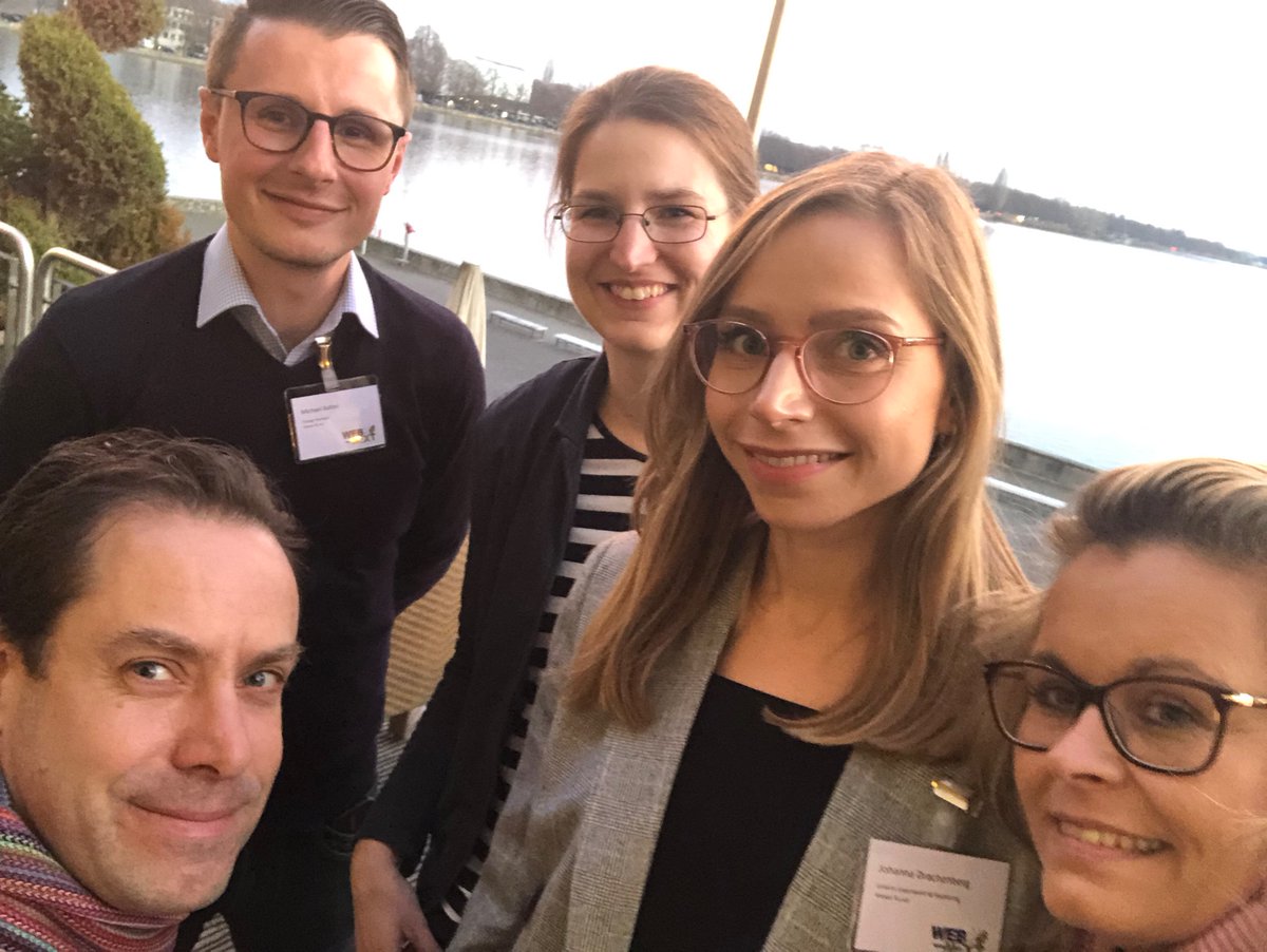 JaklinPhilipp's tweet photo. Die digitale Zukunft fest im Blick: Das WK-Team beim Diginauten-Treffen Webnext in Hannover. https://t.co/tgUWsRPCE1