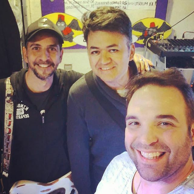 PardoAlexandre's tweet photo. Empezando a trabajar con muchas ganas con mis hermanos los monitos.... @monos_voladores
🐒🐒🐒🐒🐒🐒🐒 #2020
#monosvoladores
#ensayo
#hermanos https://t.co/1qws3nOA3c https://t.co/MgPzj0JYhf