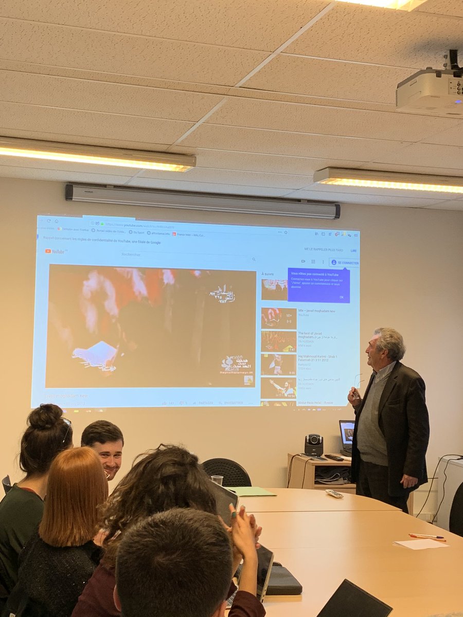 IrihsUniversite's tweet photo. On joue à guichets pour le séminaire de Christian Bromberger Le foot en Iran !!! ⚽️⚽️
@univrouen #cetaps @CineSports2020 https://t.co/nk3JMjsoAO