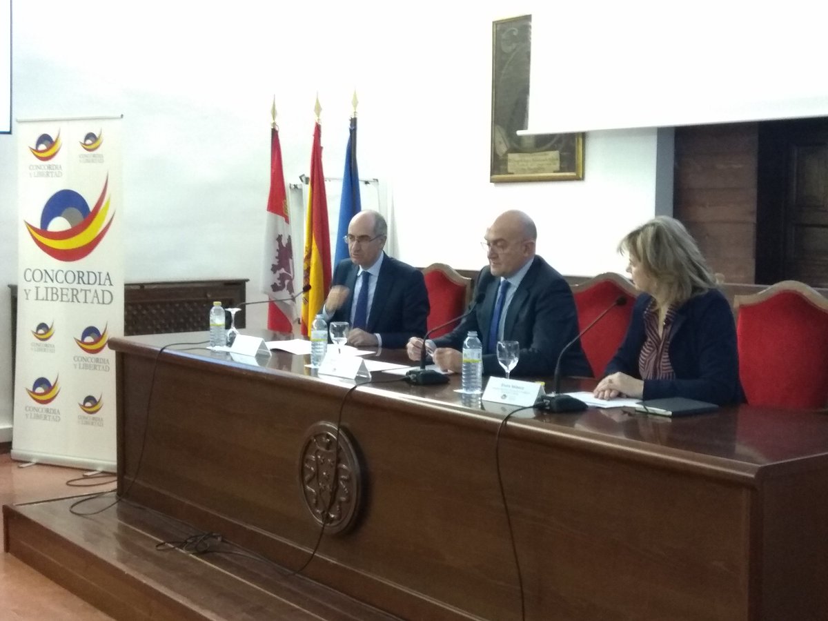 ONGDhmasd's tweet photo. Comenzamos jornada Concordia y Libertad #Innovación como motor del crecimiento y de la productividad en el sector agroalimentario en #Salamanca @dipusalamanca @jcyl https://t.co/0hp9BL7TvP