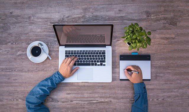 ▶️Las TIC y las personas: claves de la diferenciación.
➡️La forma de destacar en España es a través de la inversión en IT.
#MHermida #SectorTic

 🔺directivosygerentes.es/innovacion/not…